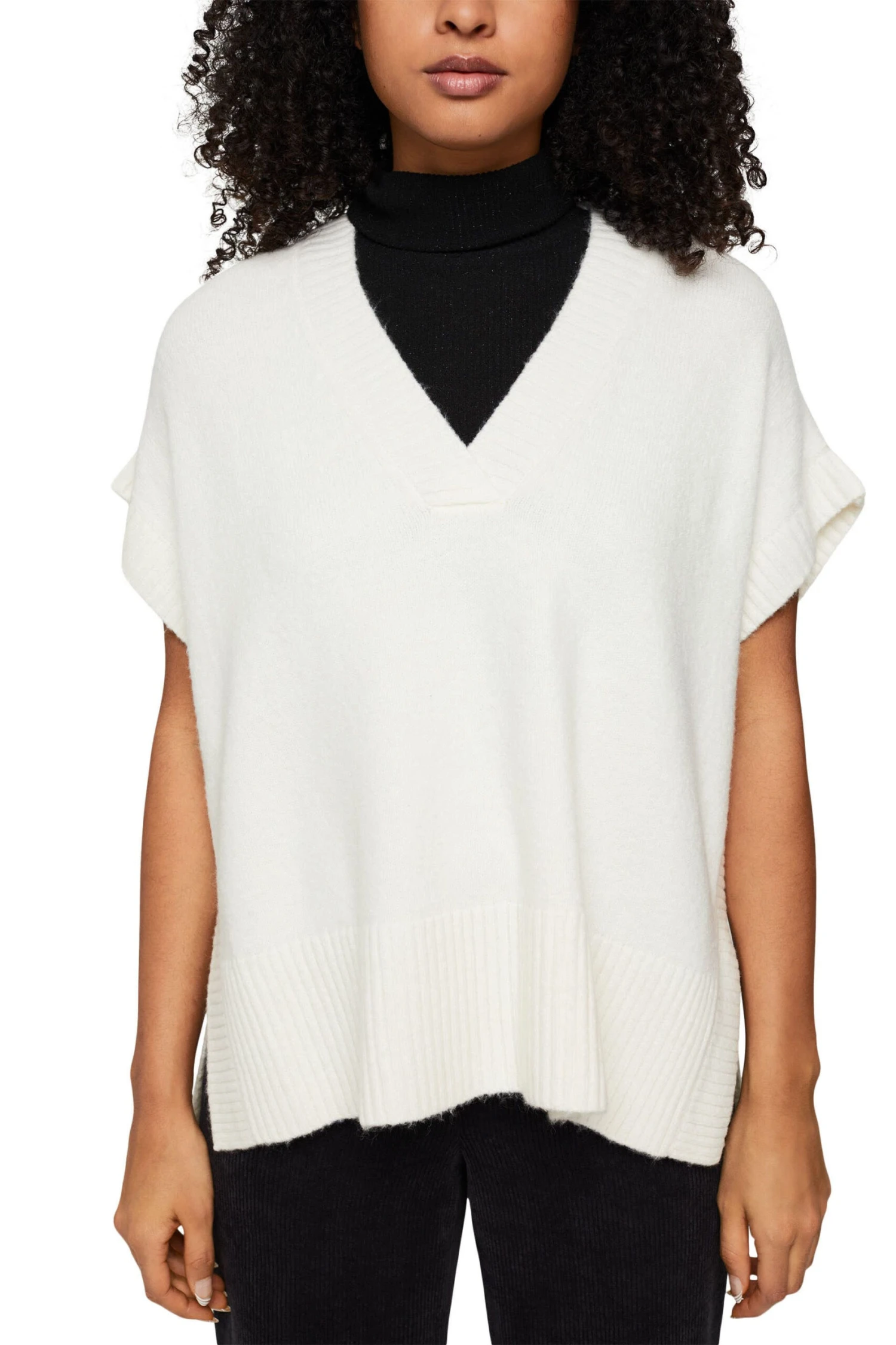 Esprit Verkauf 37 Esprit Verkauf -Esprit Verkauf edc by esprit kurzarmpulli off white 1 scaled