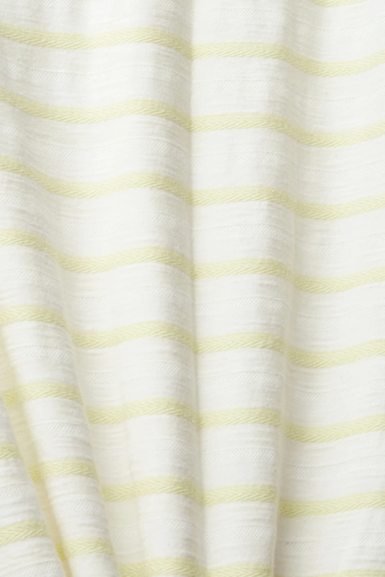 ESPRIT T-Shirt Mit Strukturstreifen Citrus Green 4 ESPRIT T-Shirt Mit Strukturstreifen Citrus Green - Image 4